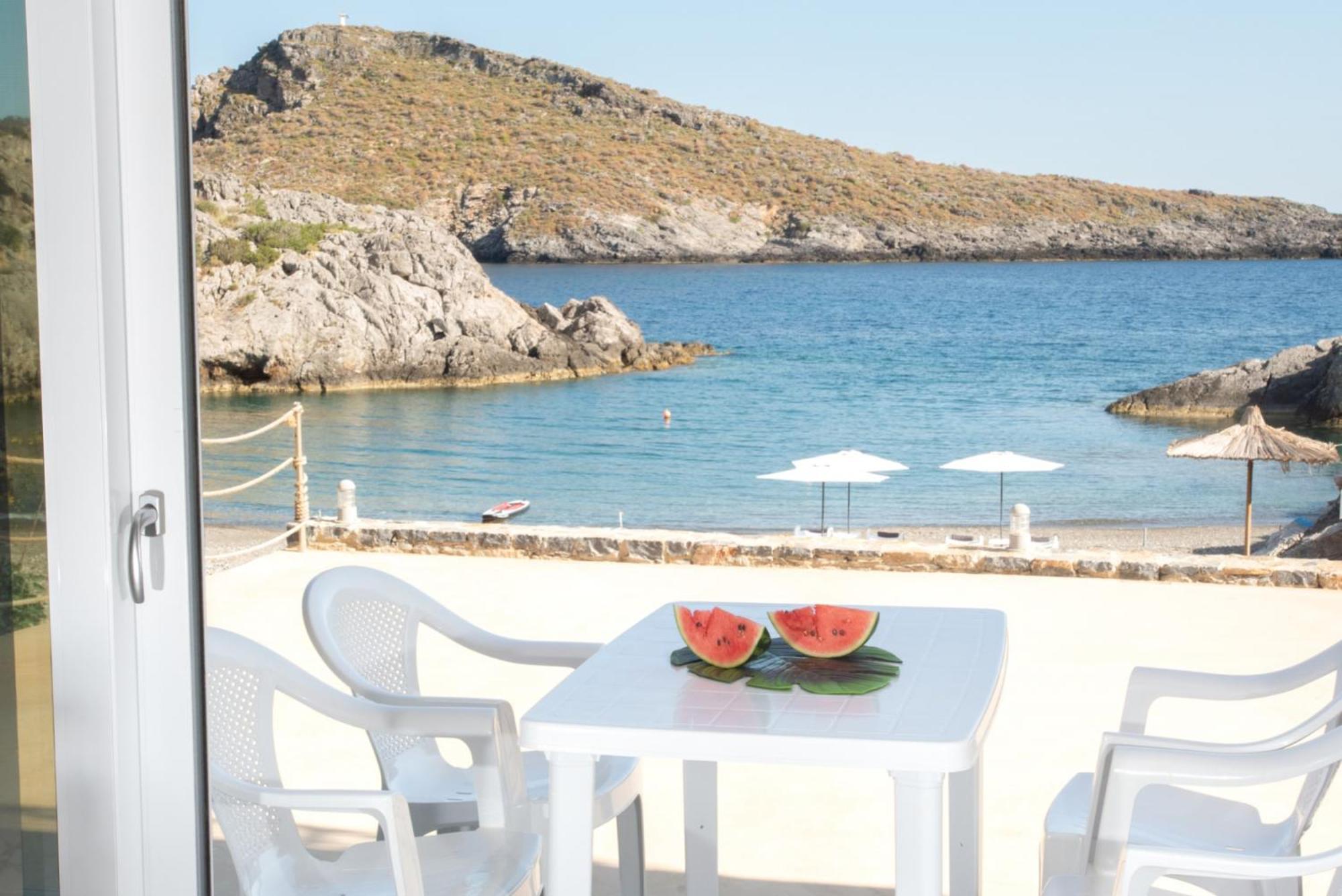 Beachfront Studio Kyma West ~ Crete'S Hidden Gem カリ・リメネス エクステリア 写真